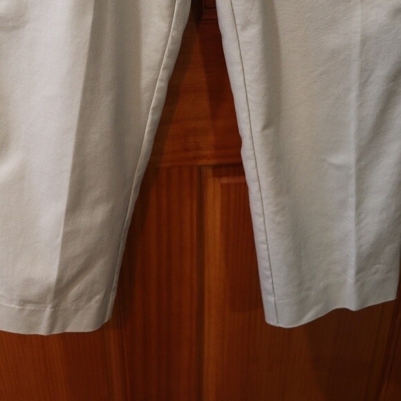 Dana Buchman Tan Flat Front Capri Pants 14 - Picture 4 of 8